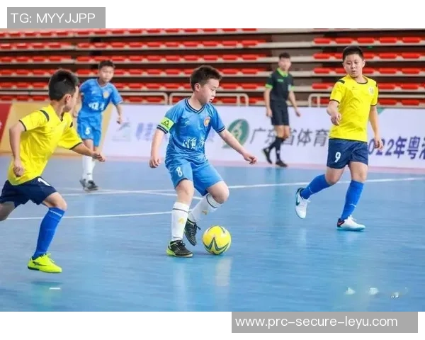 室内五人足球规则详解与比赛技巧分享助你轻松掌握这项运动的精髓 室内五人足球规则详解与比赛技巧分享助你轻松掌握这项运动的精髓